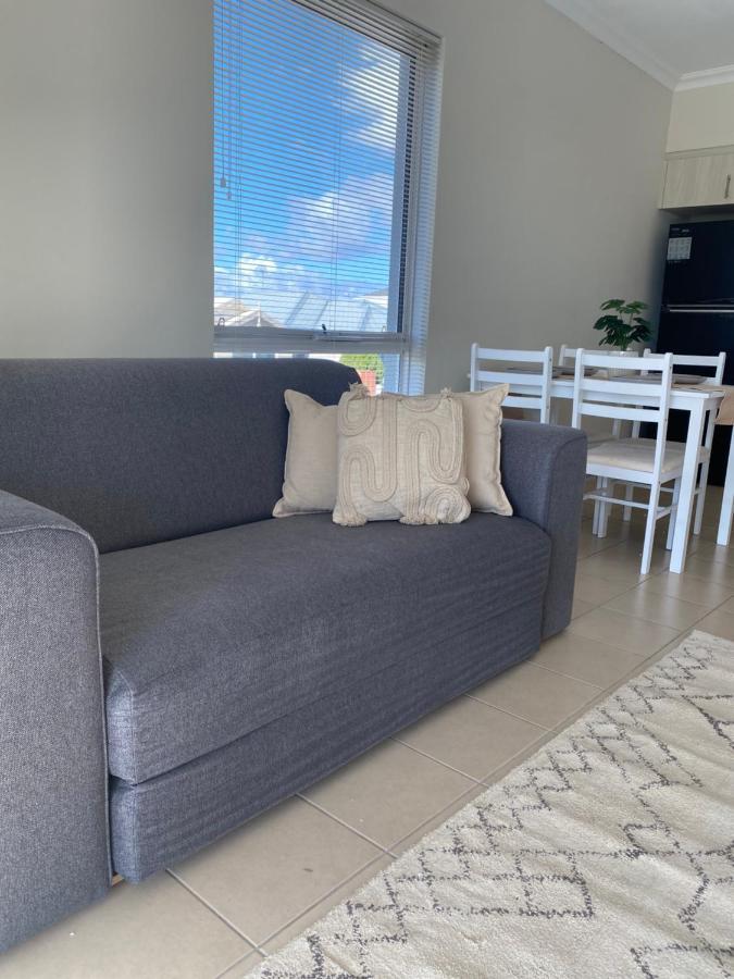 Modern Luxury 1 Bedroom Apartment - Walk To The Shops! Free Wifi Clarkson Buitenkant foto